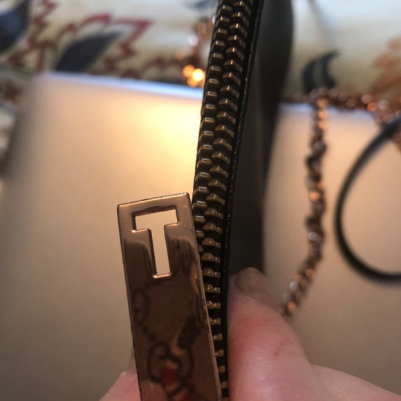 Ted Baker black leather purse with chain strap - Picture 6 of 7